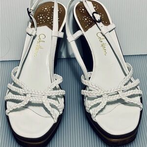 COLE HAAN SZ 8 White patent leather woven  Wedge Sandals Slingback Cork Gold